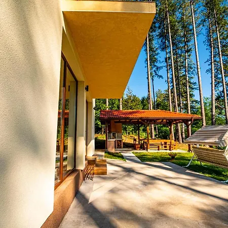 Къща За Гости Хепи Apriltsi  Exterior photo