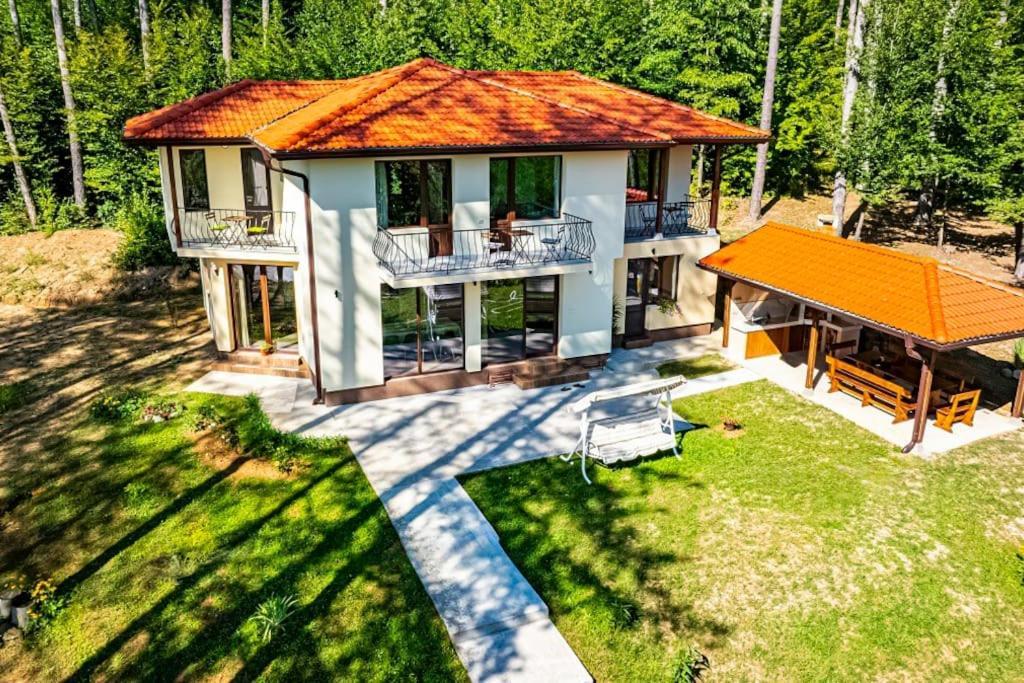 хепи Villa Apriltsi (Lovech)